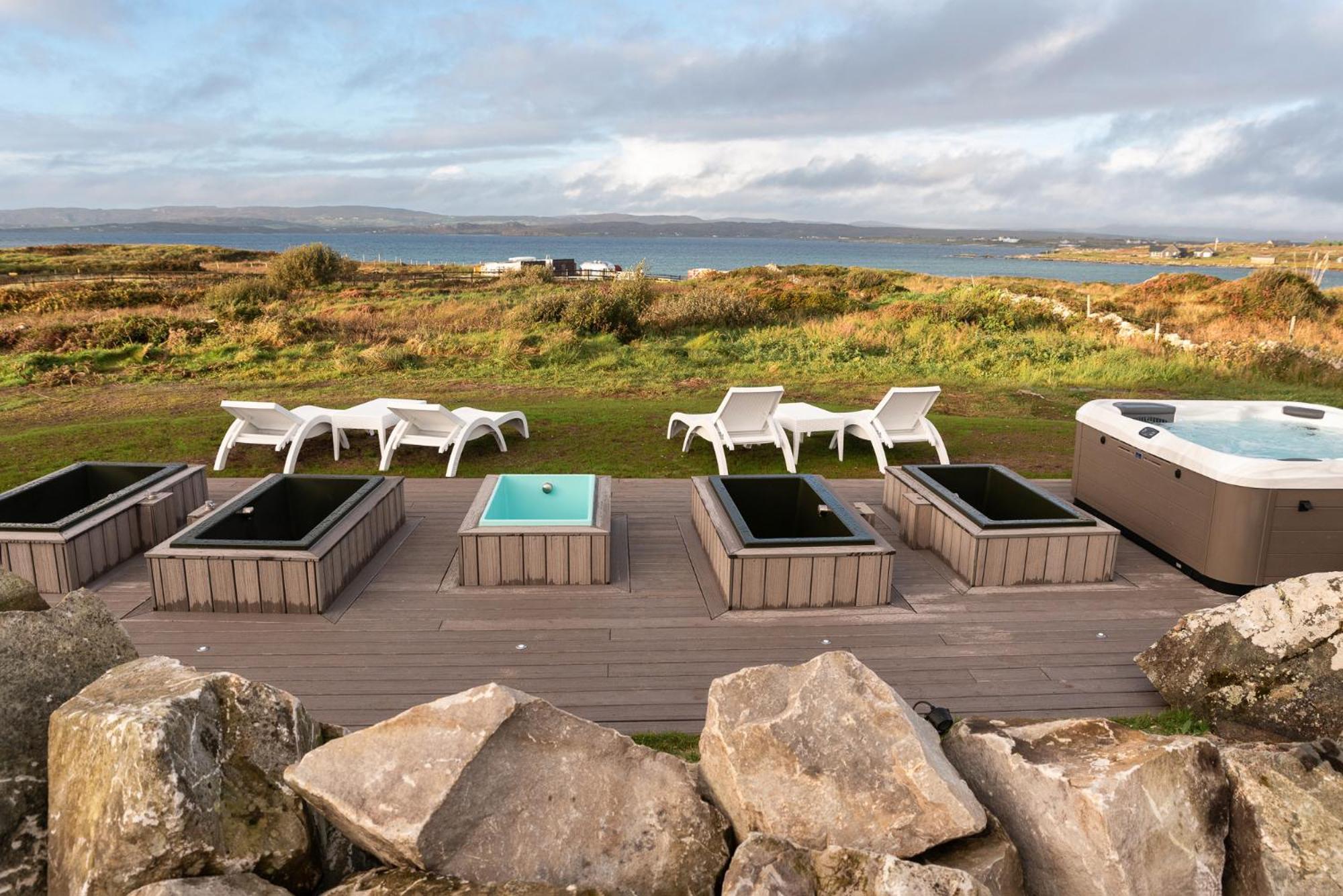 Connemara Sands Hotel & Spa Clifden Bagian luar foto