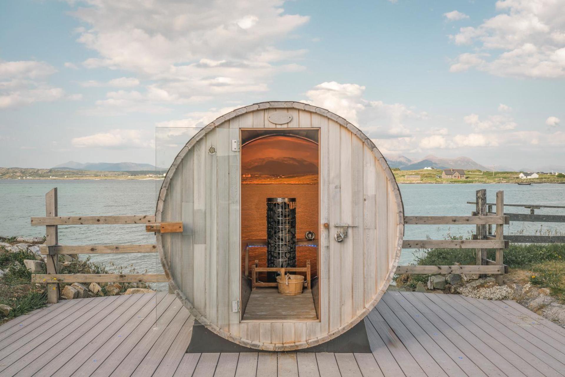 Connemara Sands Hotel & Spa Clifden Bagian luar foto